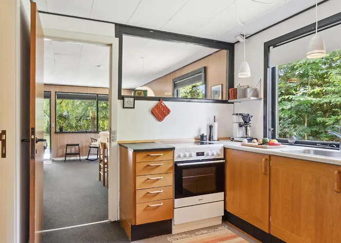 3 Bedroom Stunning In *
