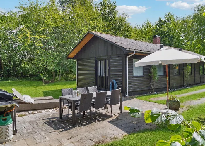 3 Bedroom Stunning In *