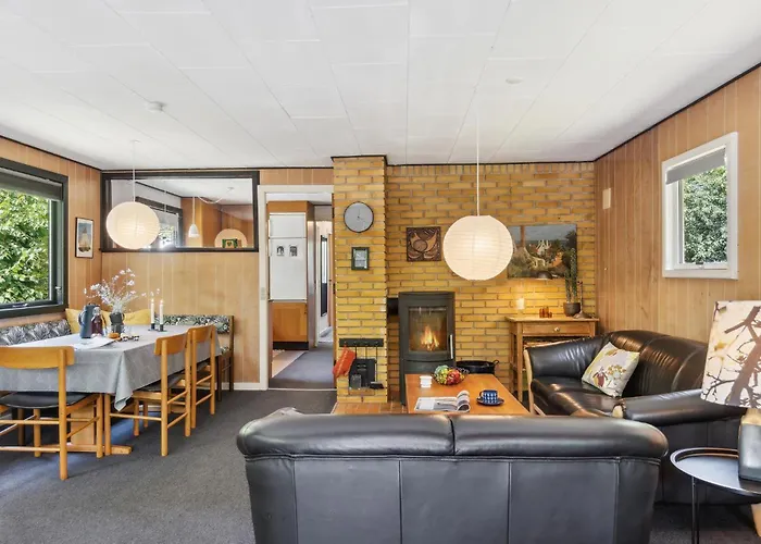 3 Bedroom Stunning In Hasle